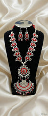 Rudraani Necklace Set