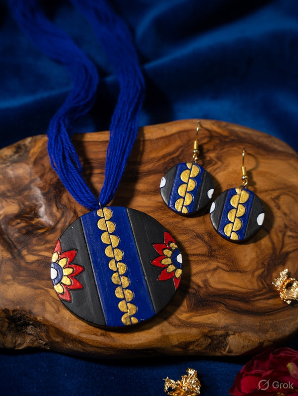 Rustic Royalty necklace set