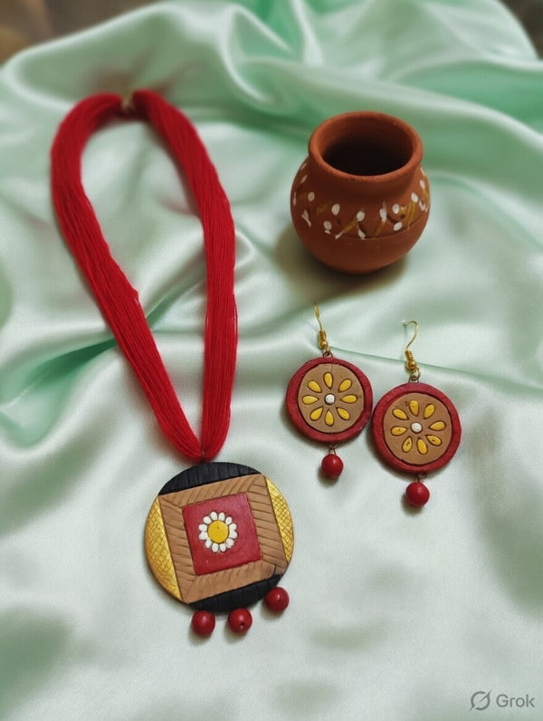 Handcrafted Terracotta Necklace Set